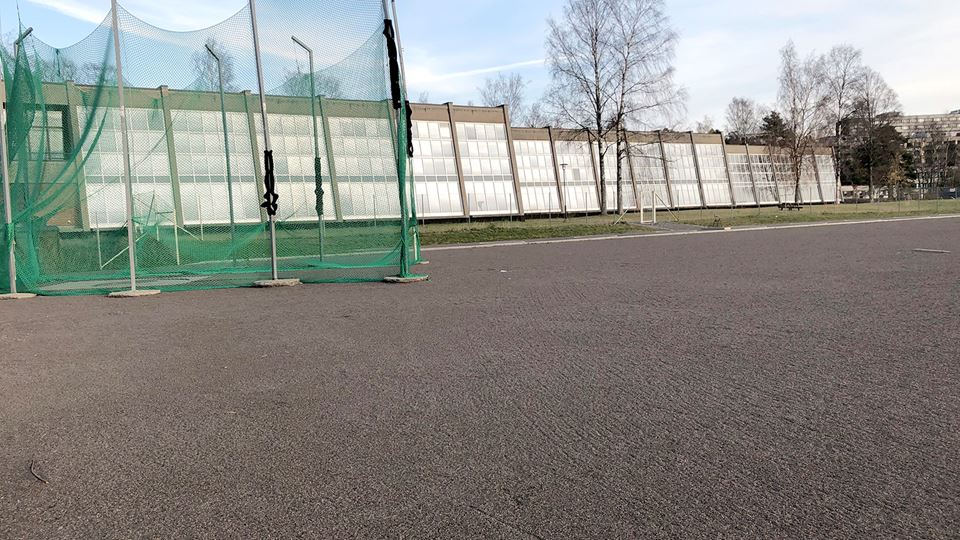 Grusbane som brukes til kastbane med kastesone