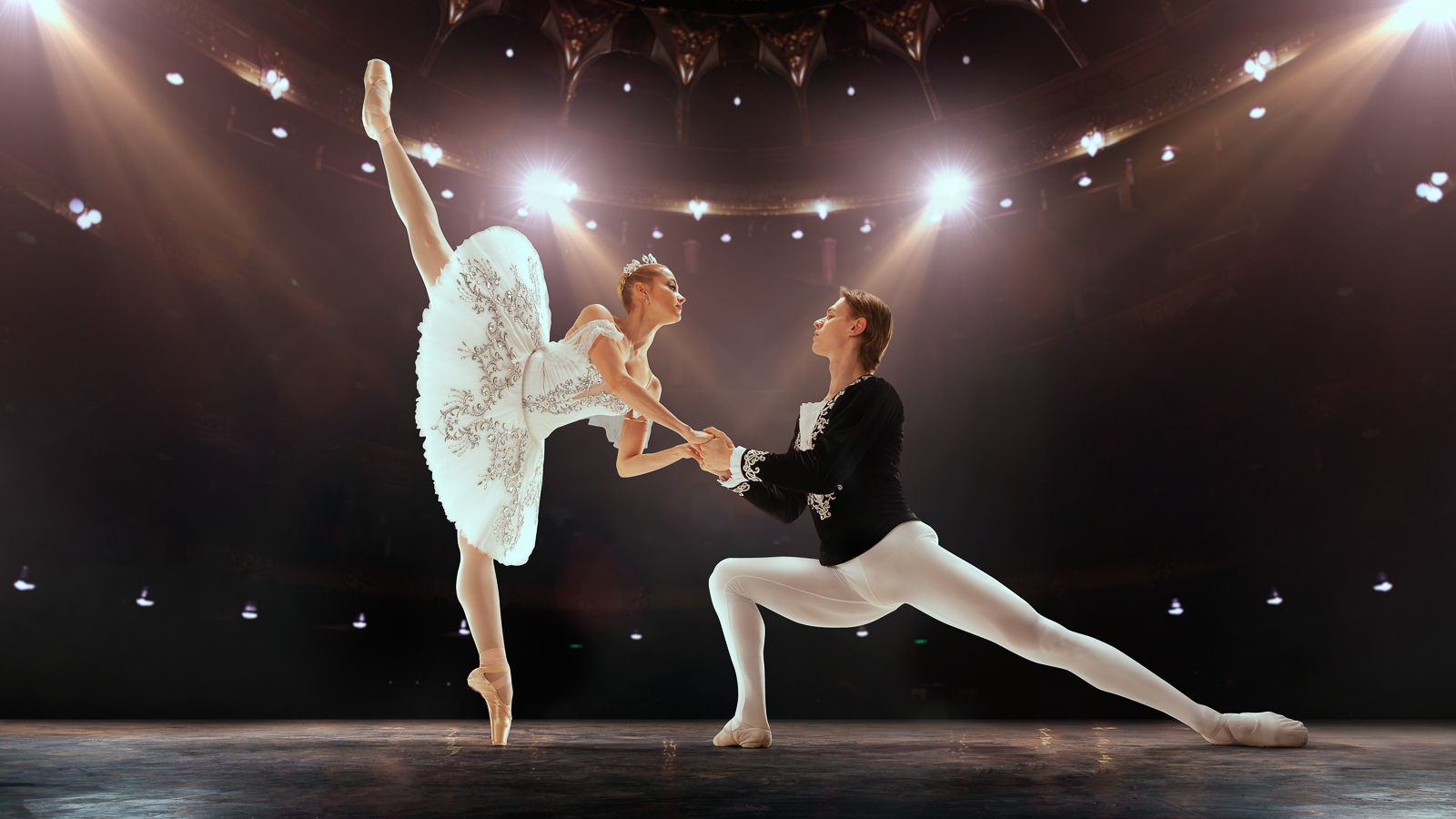 Ballett dancers on stage