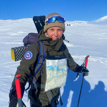 snø ,vinter ,smil ,rekreasjon ,eventyr.