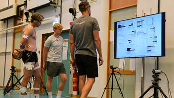 shorts ,skulder ,sneakers ,bermudashorts ,aktive shorts.