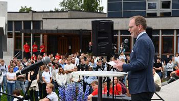 mikrofon ,vindu ,slips ,mengde ,hendelse.
