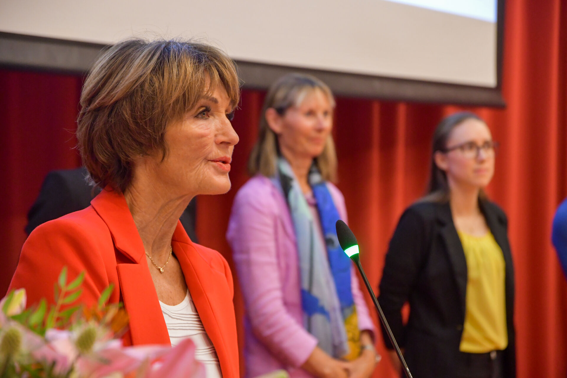 Jorunn Sundgot-Borgen holder tale 