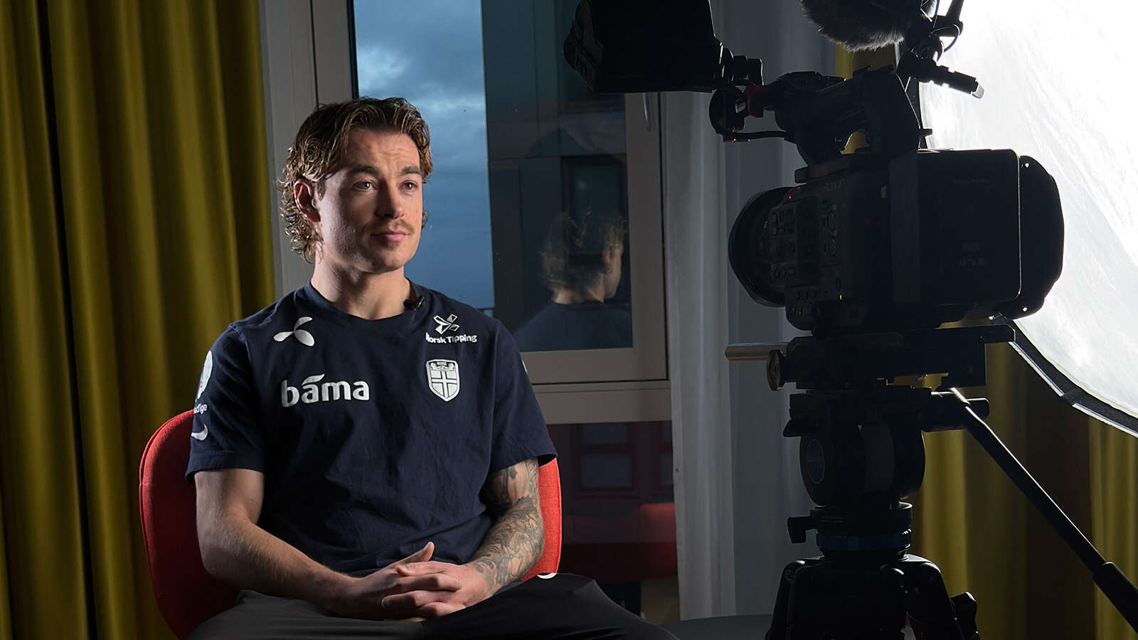 Patrick Berg foran kamera.