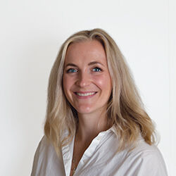 Image of Elise Lander