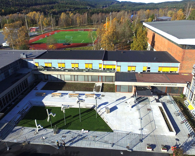 Dronebilde av NIH campus fra ca. 2018