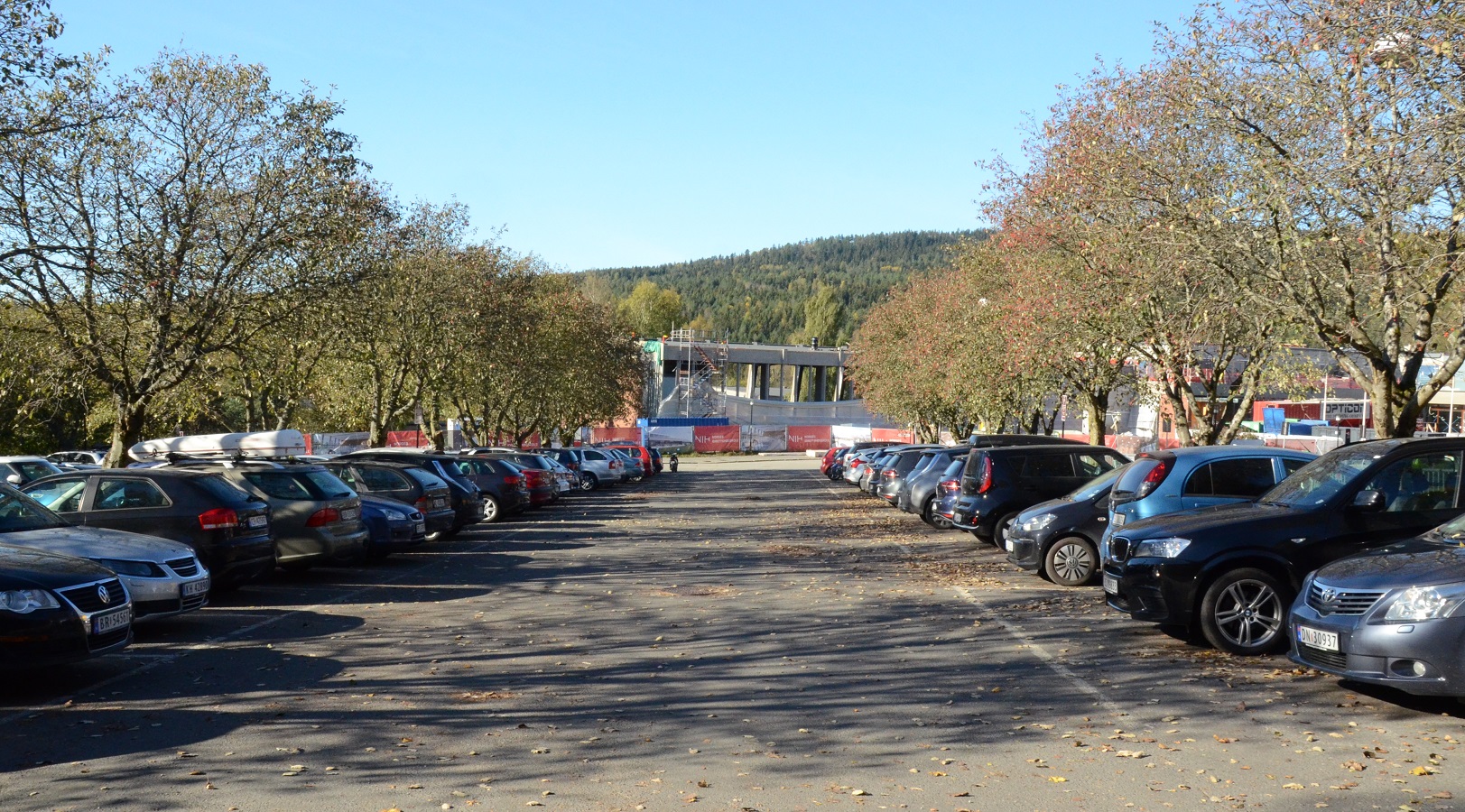 Parking lot at NIH with space for care, e-vehicles, motorcycles